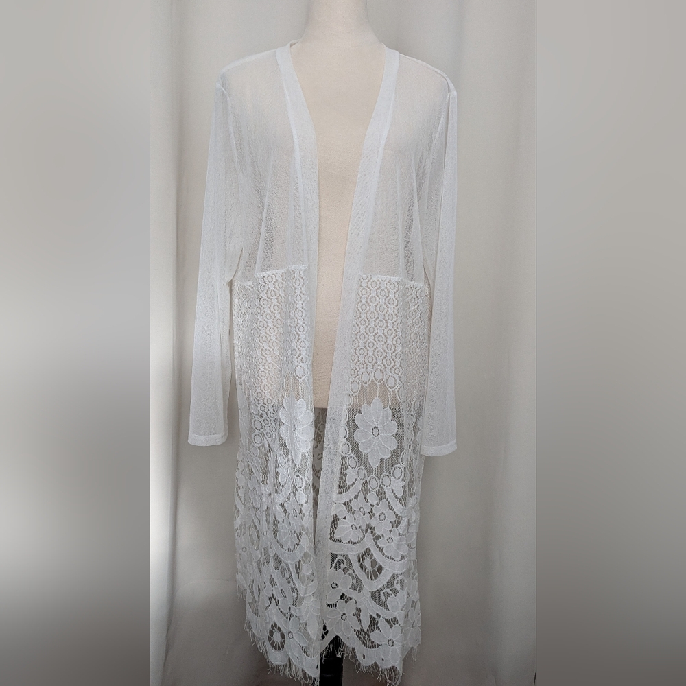 Long Elegant White Mesh Cover-up With Lace Size L